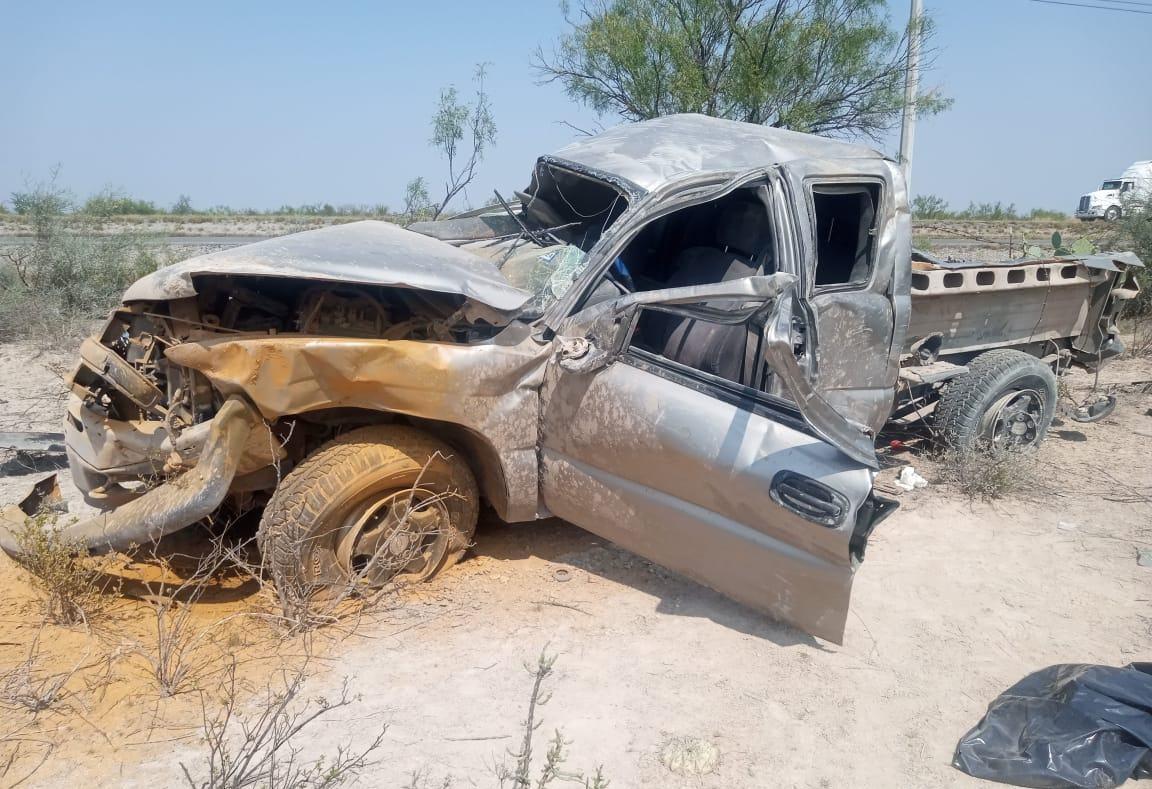 Vuelca otra camioneta en mismo tramo de 57