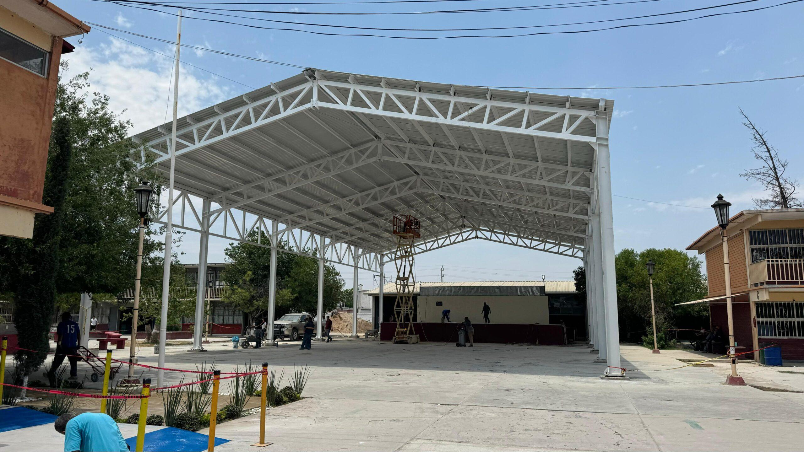 Estrena CETIS 46 techo estructural