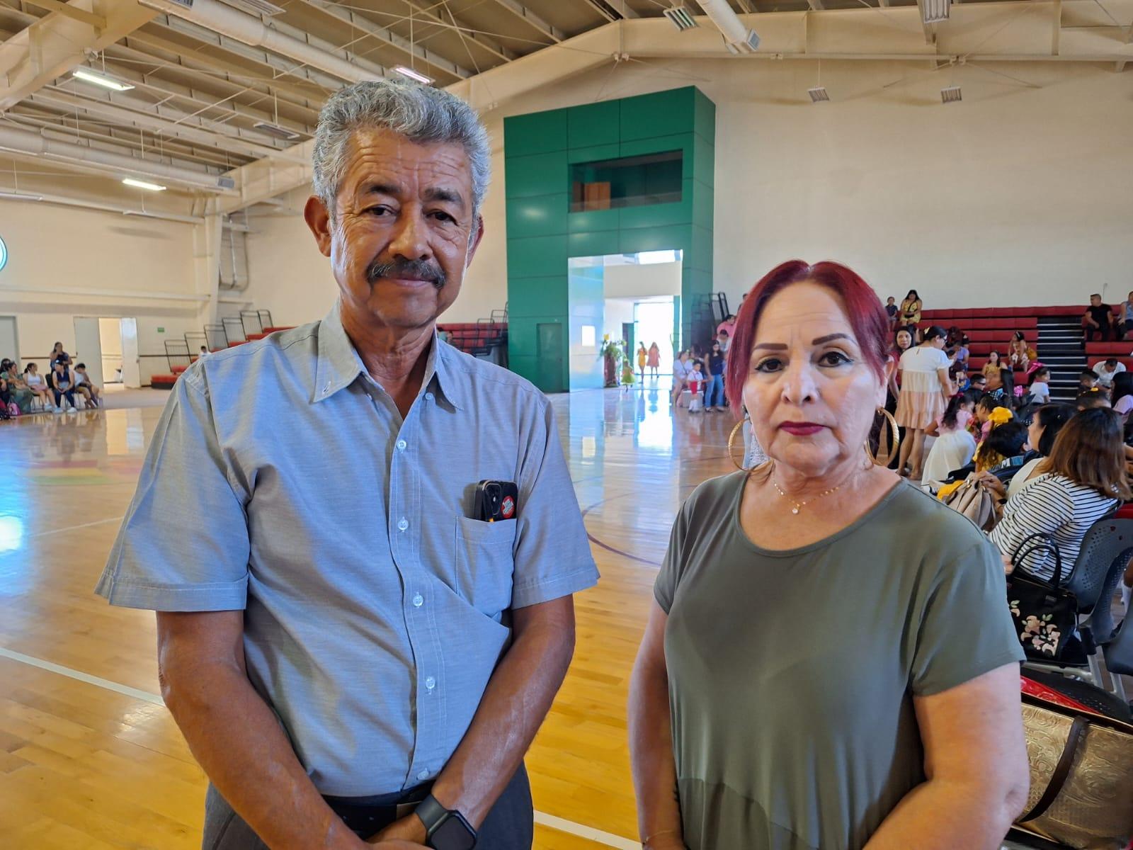 Combaten con rondas “corridos tumbados”