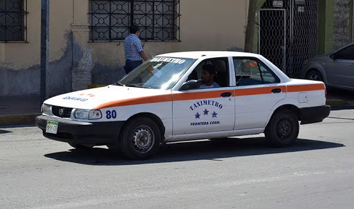Respaldan taxistas de CF revisión de unidades