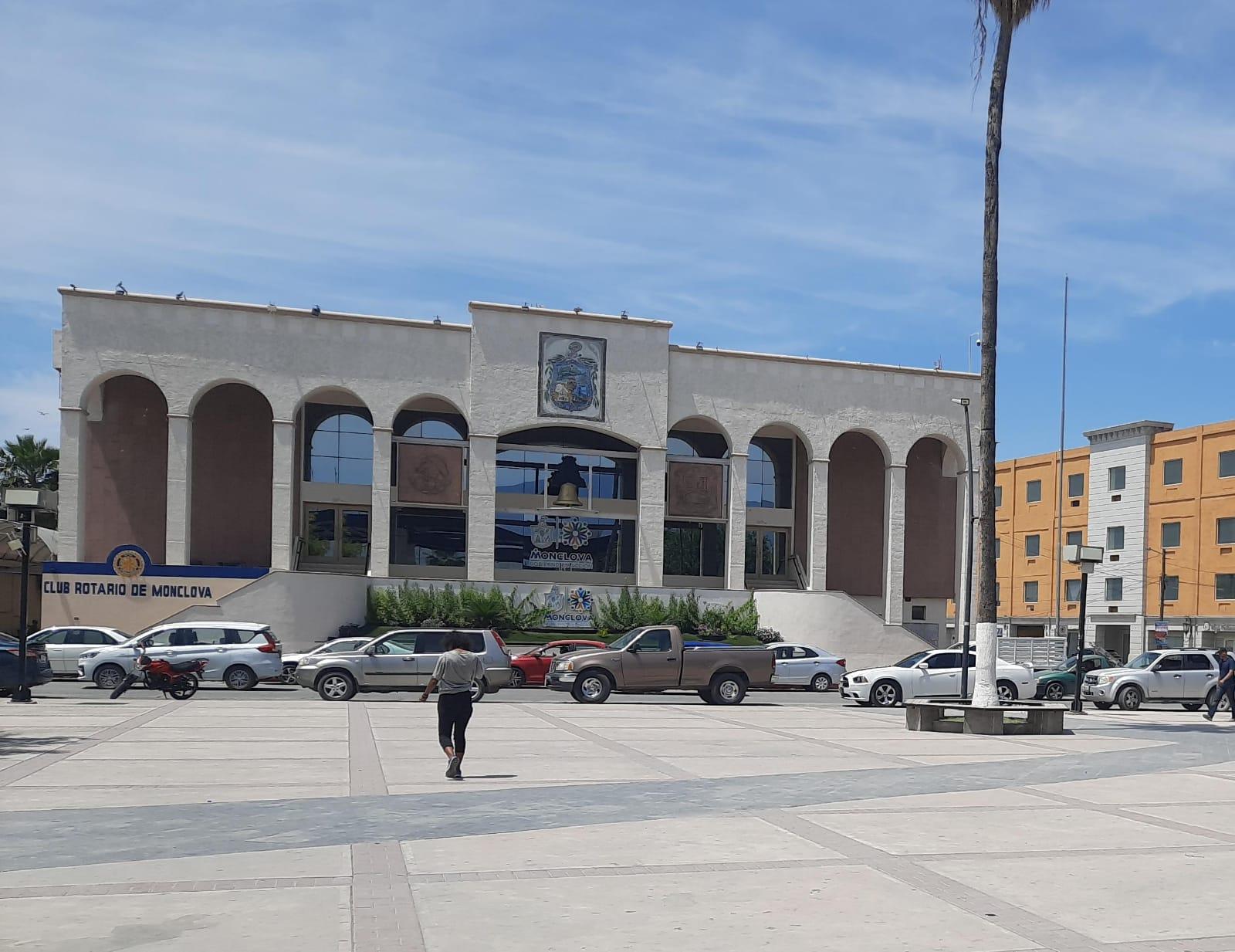 Resguardarán edificios y autos oficiales por veda