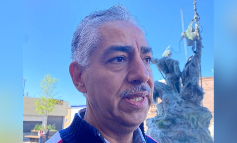 Inflan padres facturas de programa federal