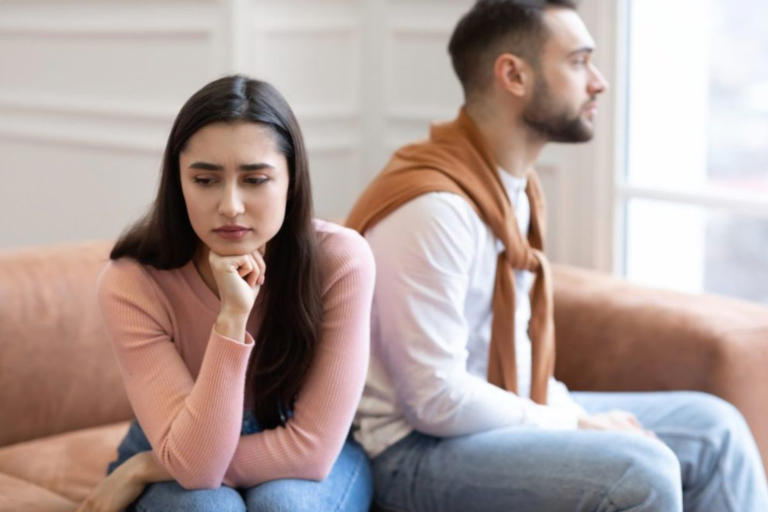 ¿Qué es una relación LAT? El nuevo fenómeno entre parejas