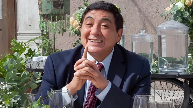 “Vendí mi casa, dos camionetas, un terreno, vivo modestamente”: Carlos Bonavides oferta sus “shows” por problemas financieros