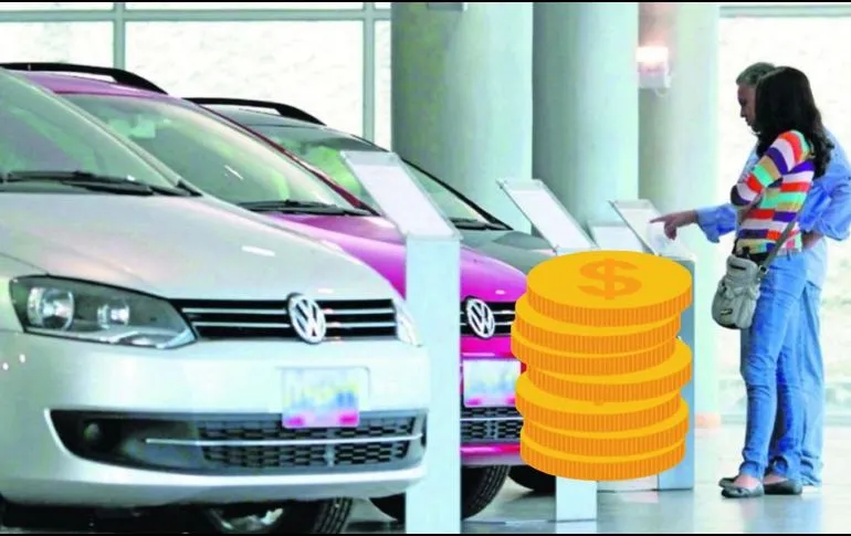 ¿Te pueden multar por pagar un auto en efectivo?