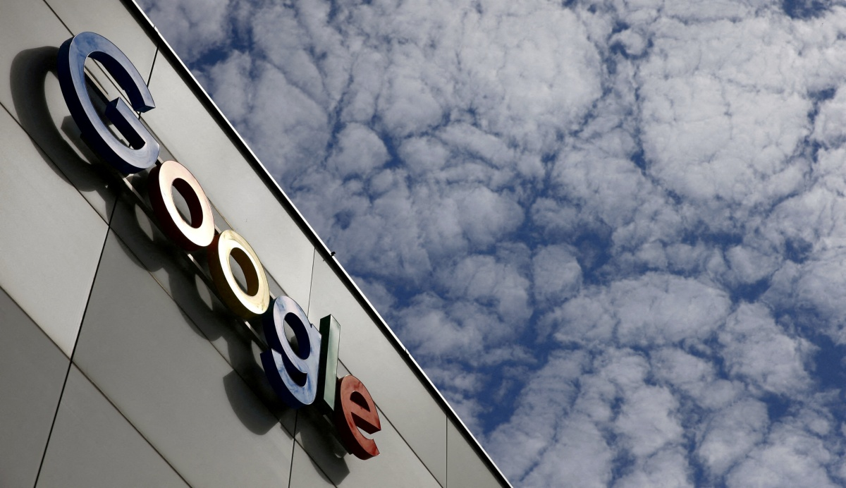 Google despide a 200 empleados; relocalizará algunos puestos a la India y México