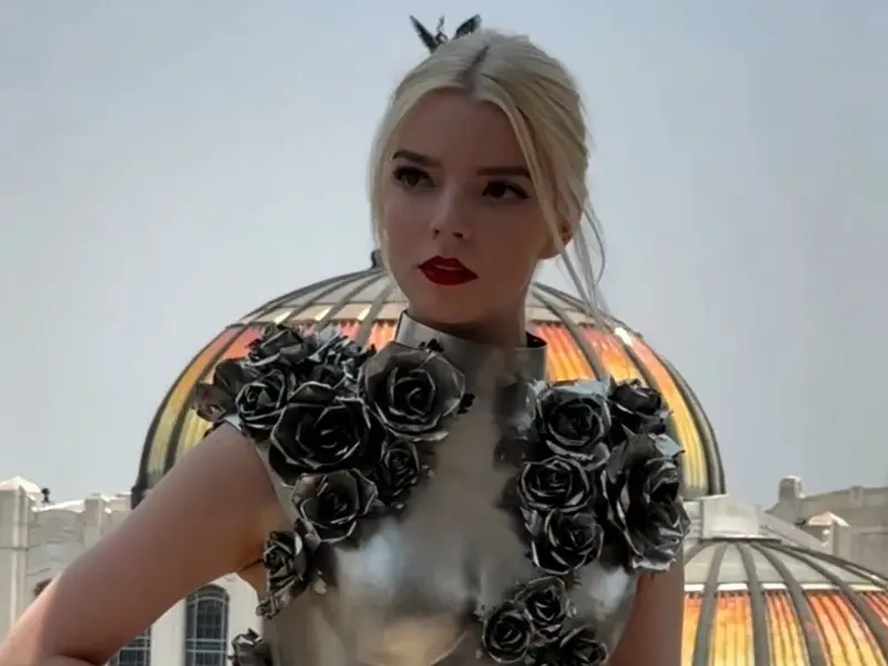 Anya Taylor-Joy visitó el museo de Frida Kahlo durante su estancia en CDMX