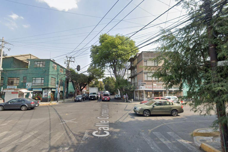 Policías capturan a sujeto que arrastraba el cuerpo sin vida de una mujer en la colonia Álamos