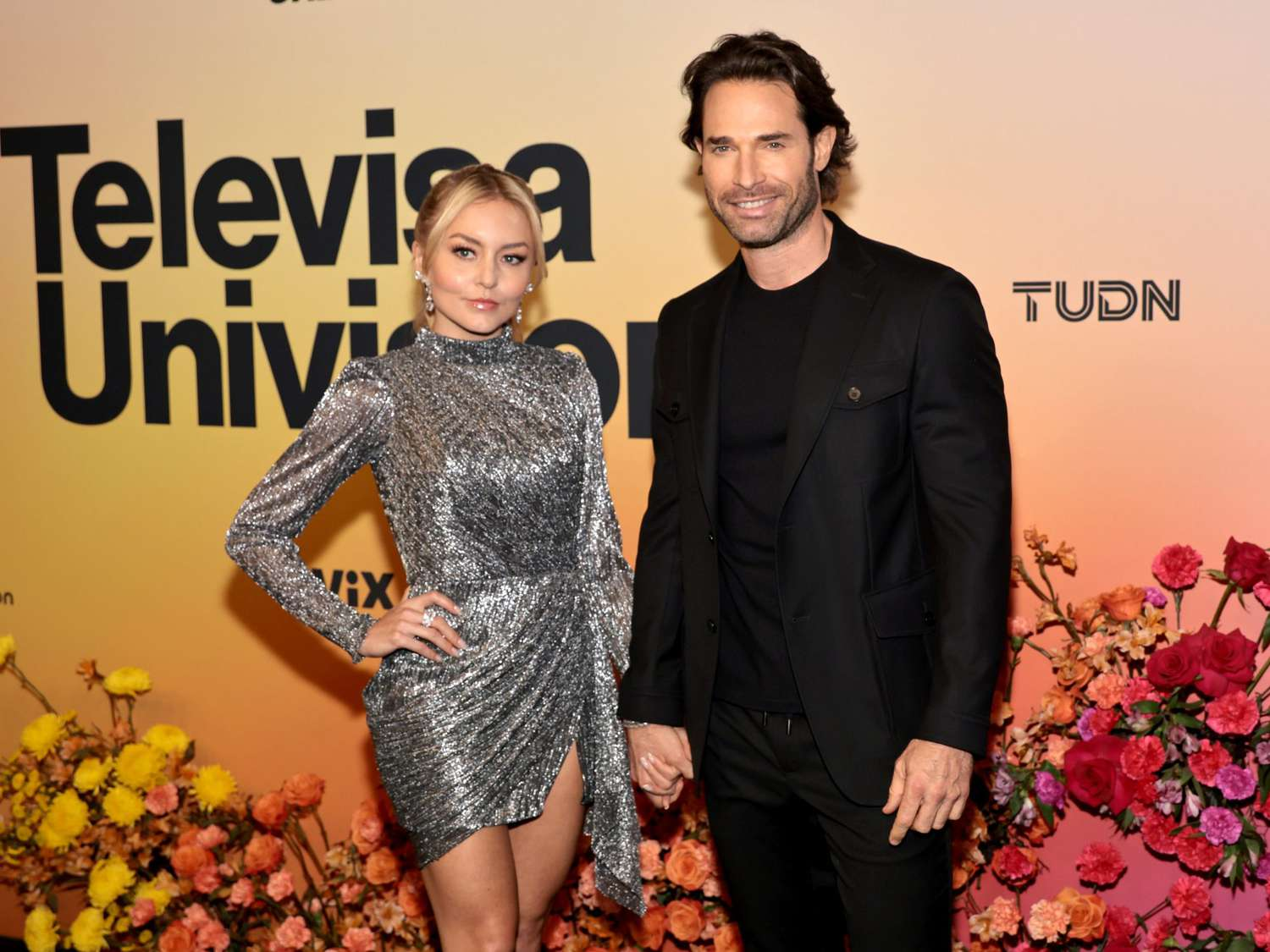 ANGELIQUE BOYER Y SEBASTIÁN RULLI: ‘EL EXTRAÑO RETORNO DE DIANA SALAZAR’ EN IMÁGENES