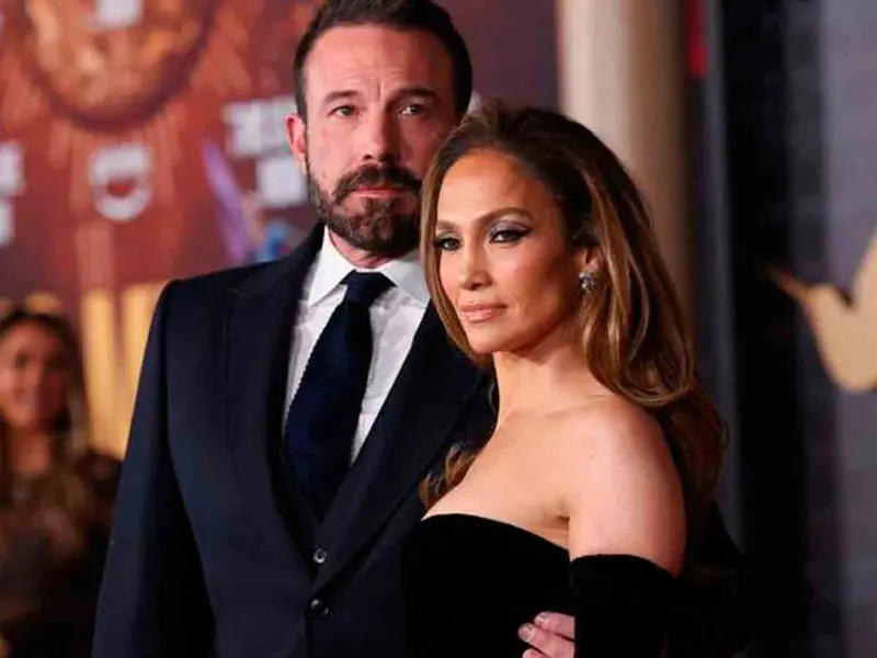 Captan a Ben Affleck sin su anillo de matrimonio en medio de rumores de divorcio