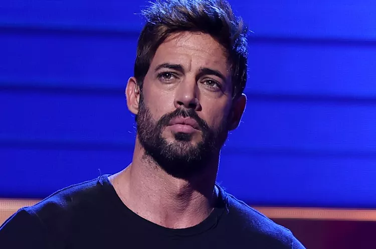 William Levy comparte un fuerte comunicado: «He alimentado bocas que han hablado mal de mí»
