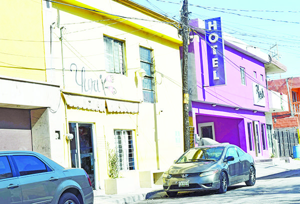 Al banquillo mujer que prostituyó a hija menor