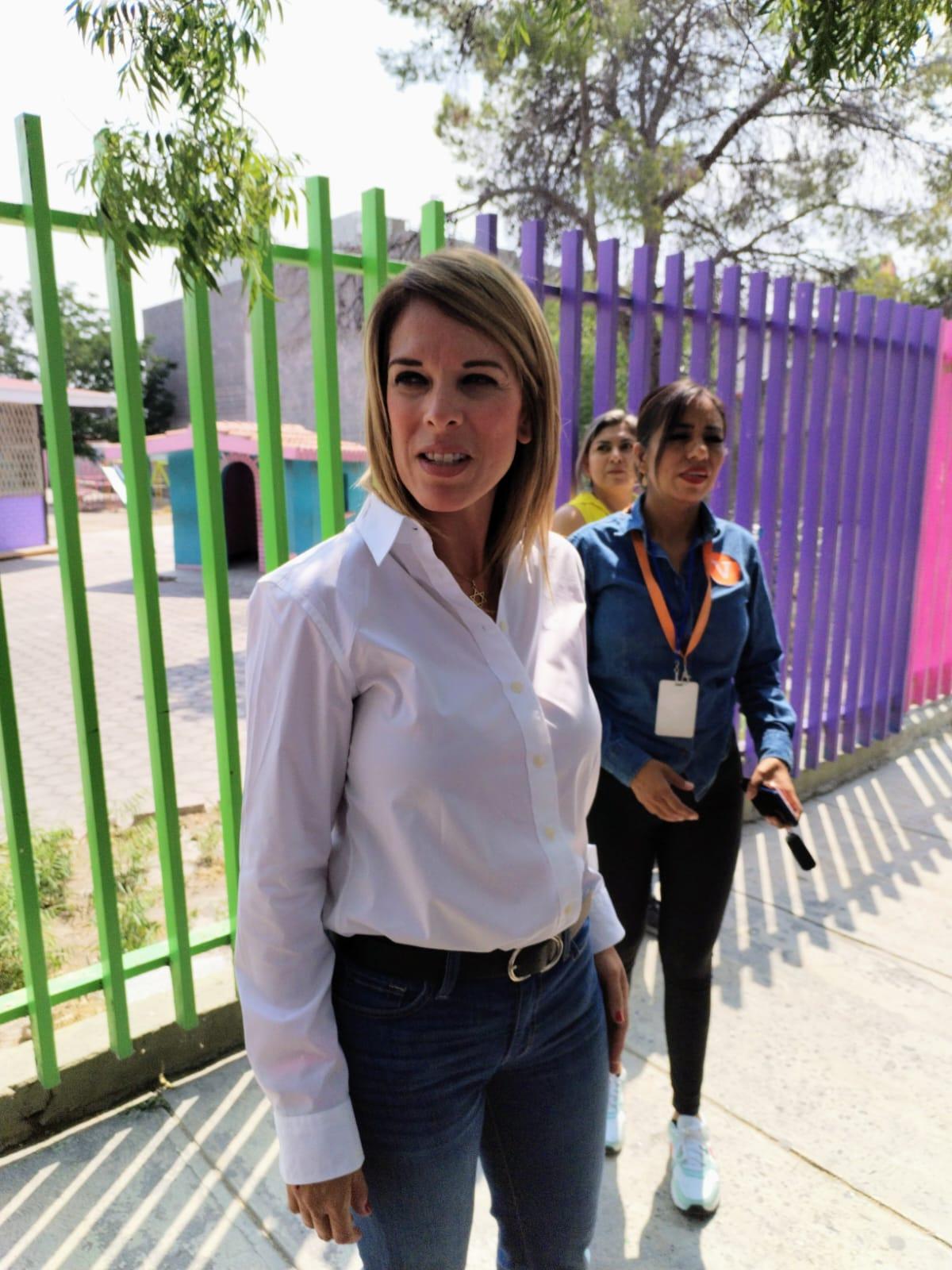 Emite voto Paty Cardona