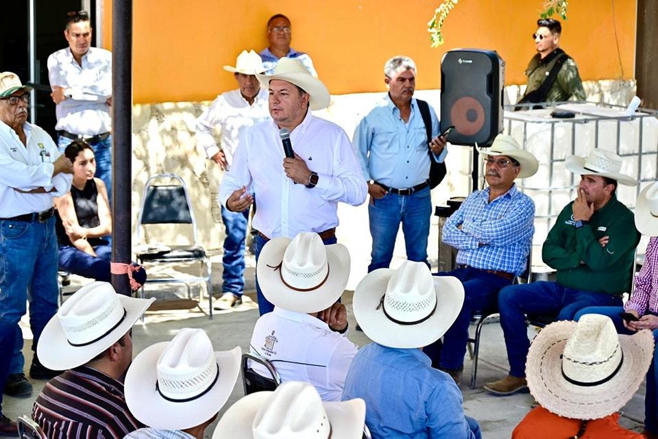 Apoya Coahuila a ganaderos de 4C