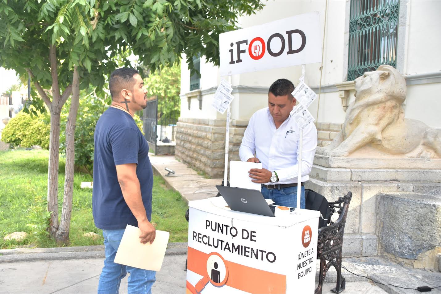 Ofrece empleo Grupo 2020