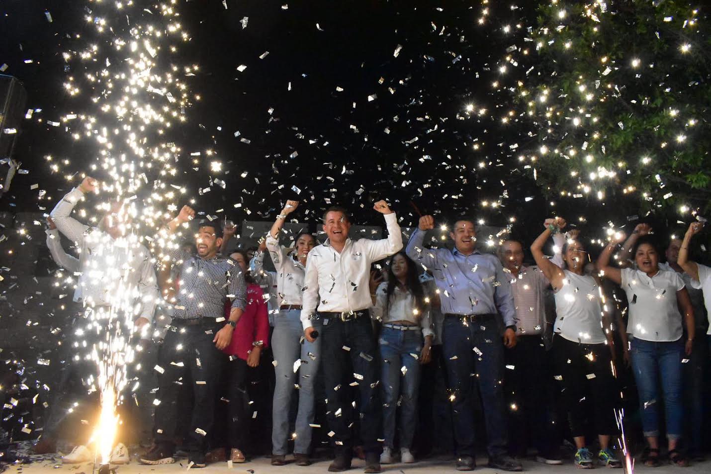 Agradece Hugo a los electores