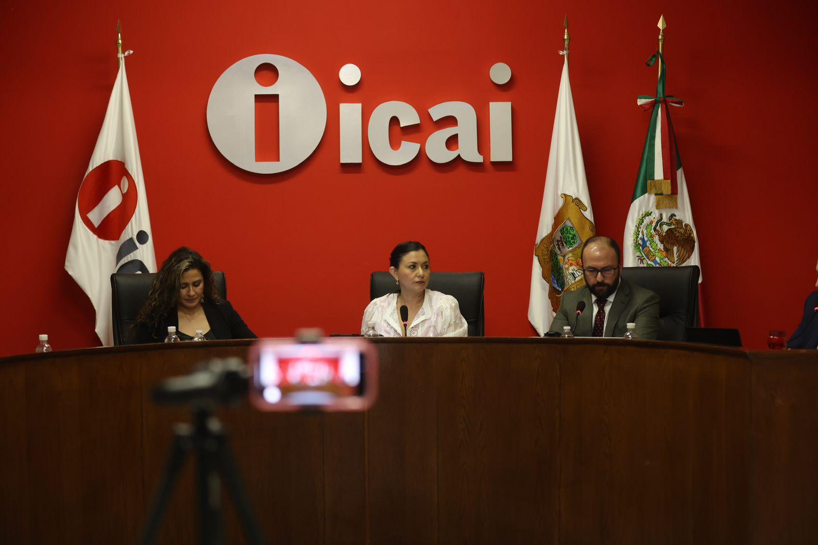 Respalda llamado a Sheinbaum, ICAI