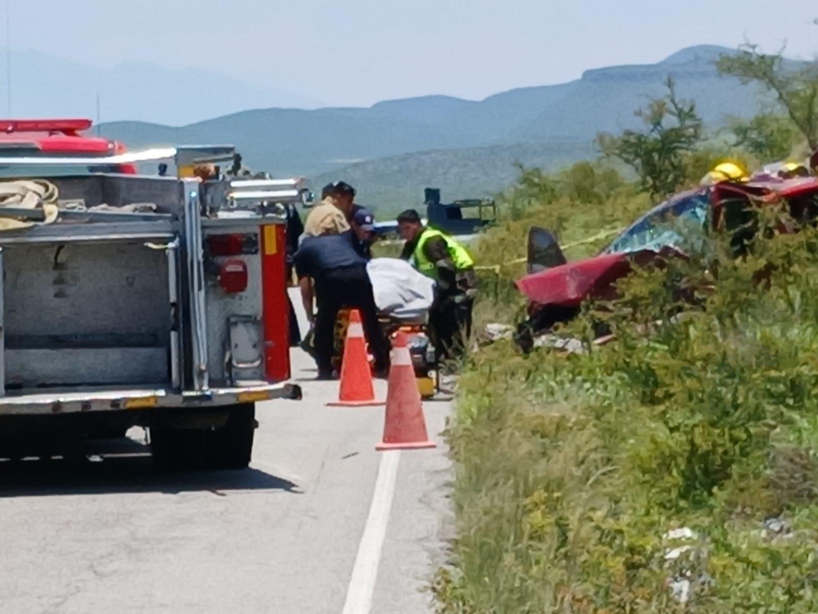Trágico encontronazo carretero mata a dos