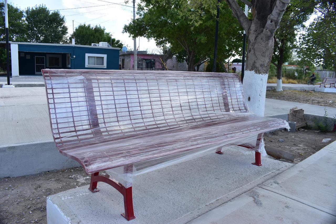 REHABILITAN EN SB PLAZA DE COLONIA AMALIA SOLORZANO