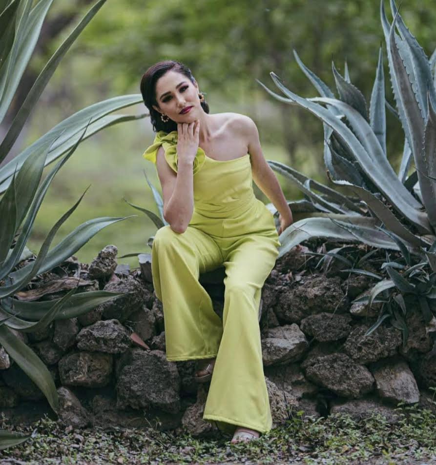 Desea SB suerte a candidatas a reina