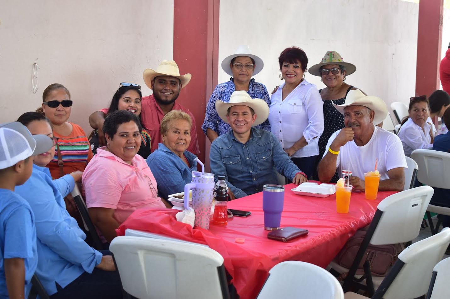 Celebra Ejido 82 aniversario