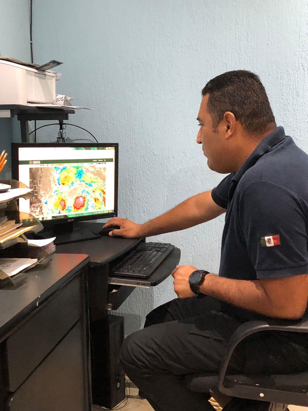 ADVIERTEN TORMENTAS POR HURACÁN ALBERTO