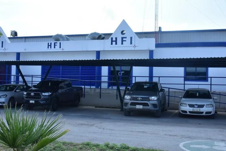 Caen por golpes de calor obreras de HFI