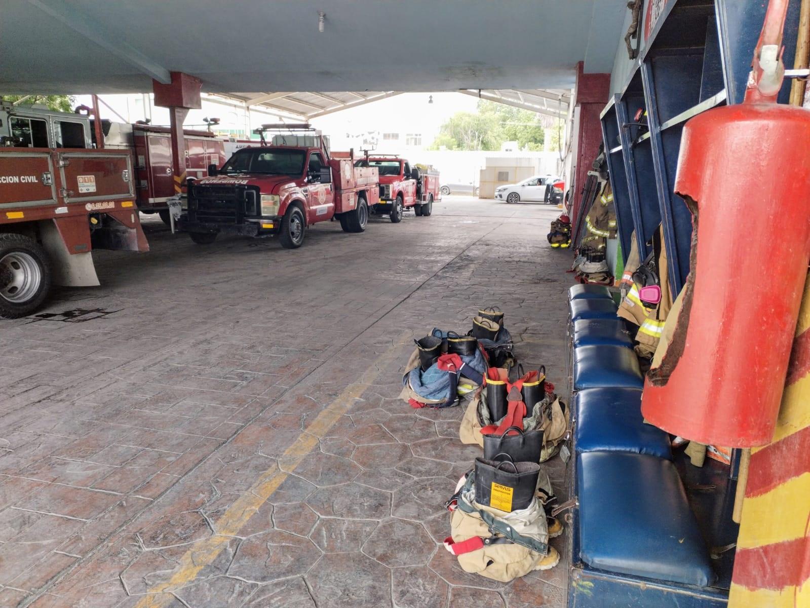 En posición de alerta la tropa de Bomberos
