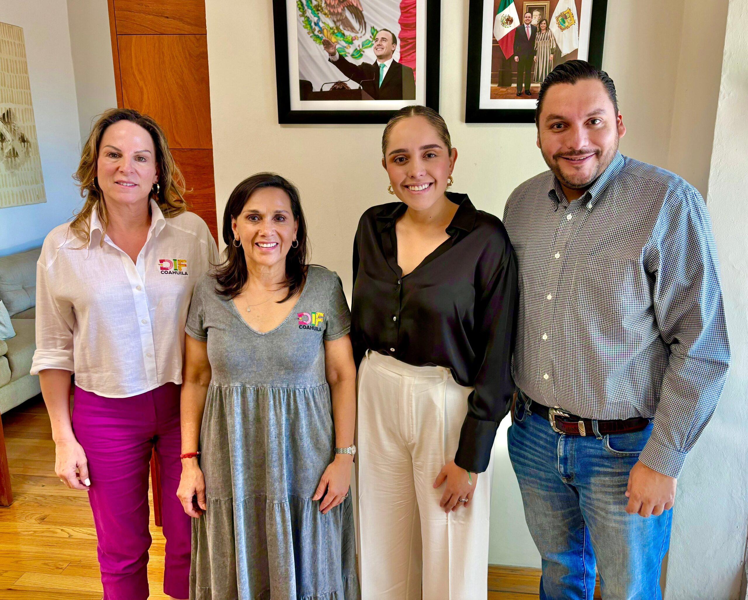 Se reúne Carlos Villarreal con la Presidenta de DIF Coahuila