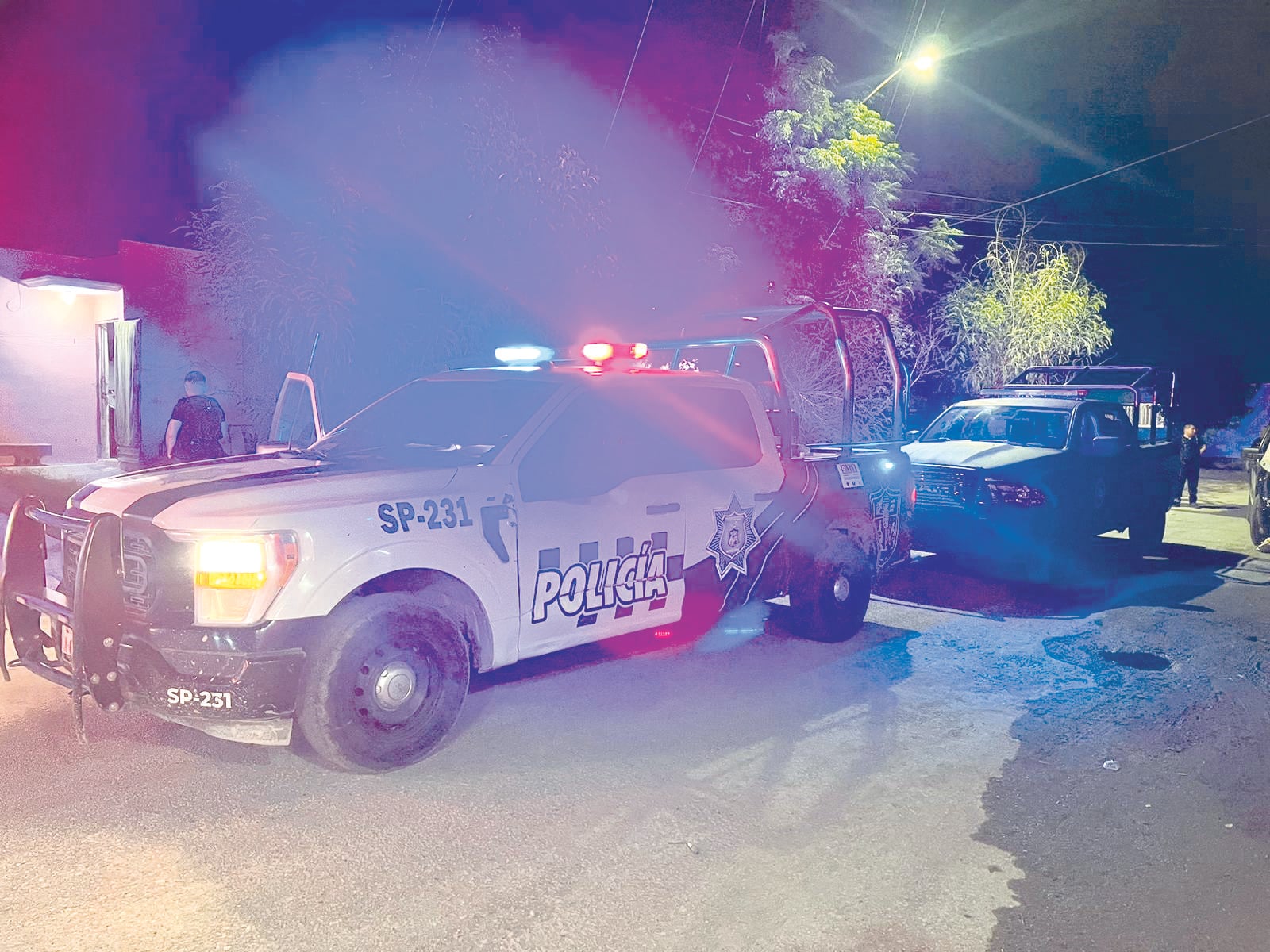 Amenazó niño con clavarse cuchillo