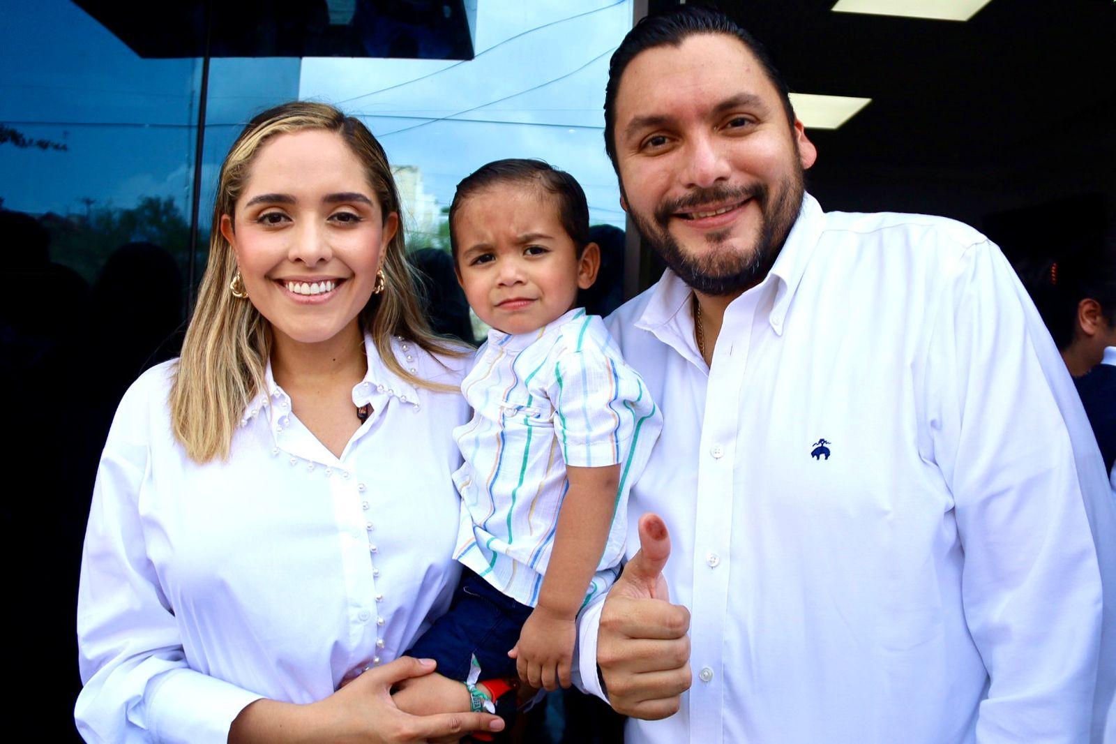 Ejerce Carlos Villarreal su derecho ciudadano