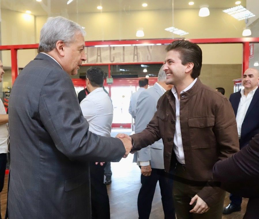 Siguen llegando empleos; van 16 mil 500.- Chema Fraustro