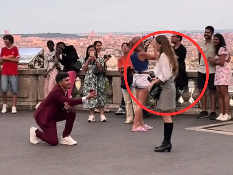 Hombre le propone matrimonio a su novia en París y ella huye