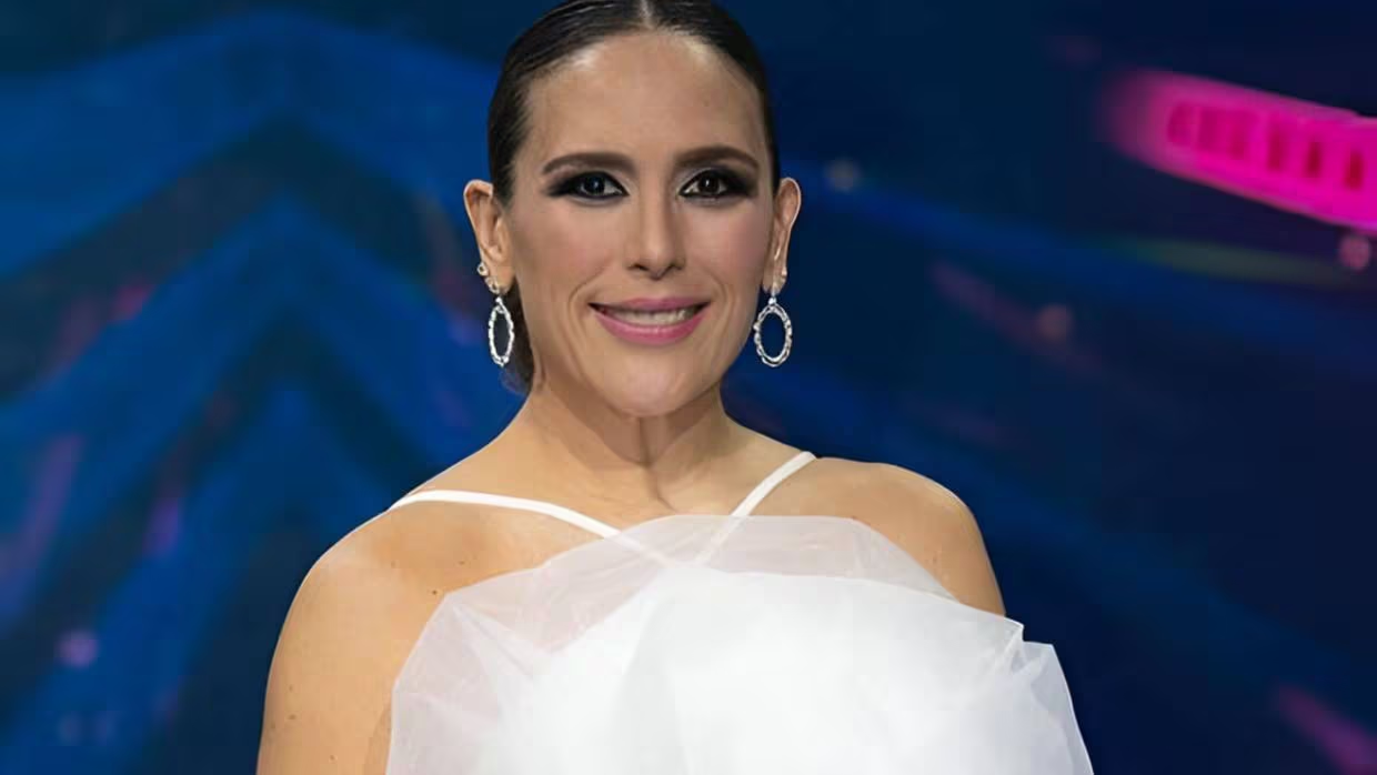 Angélica Vale asegura que a los 12 años aún no sabía leer en español