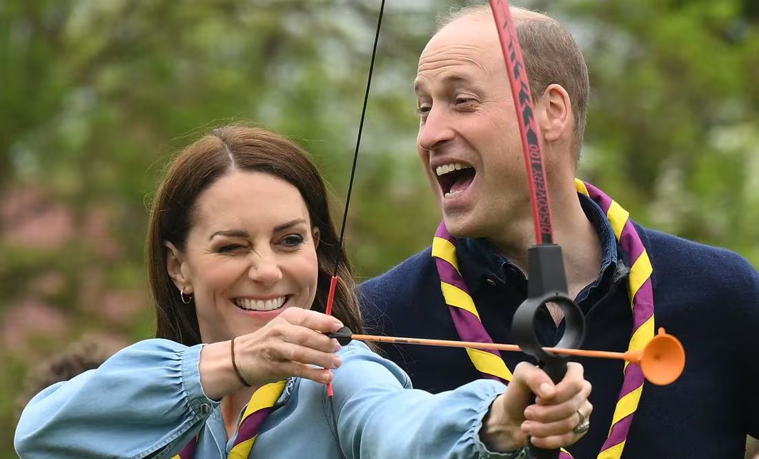 El príncipe William habla optimista sobre la salud de Kate Middleton