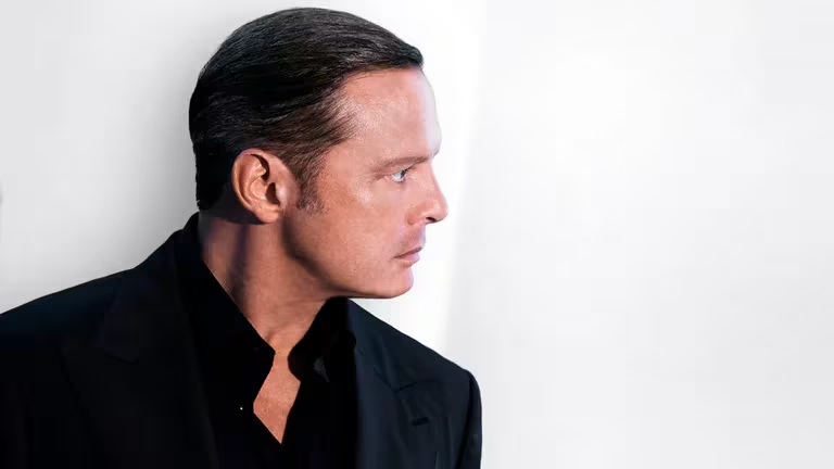 Luis Miguel le robo la novia a famoso cantante de rap estadounidense y él se vengó con una canción