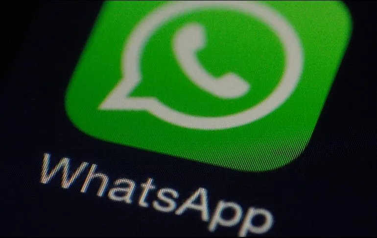¿Cómo crear stickers de WhatsApp con Inteligencia Artificial?