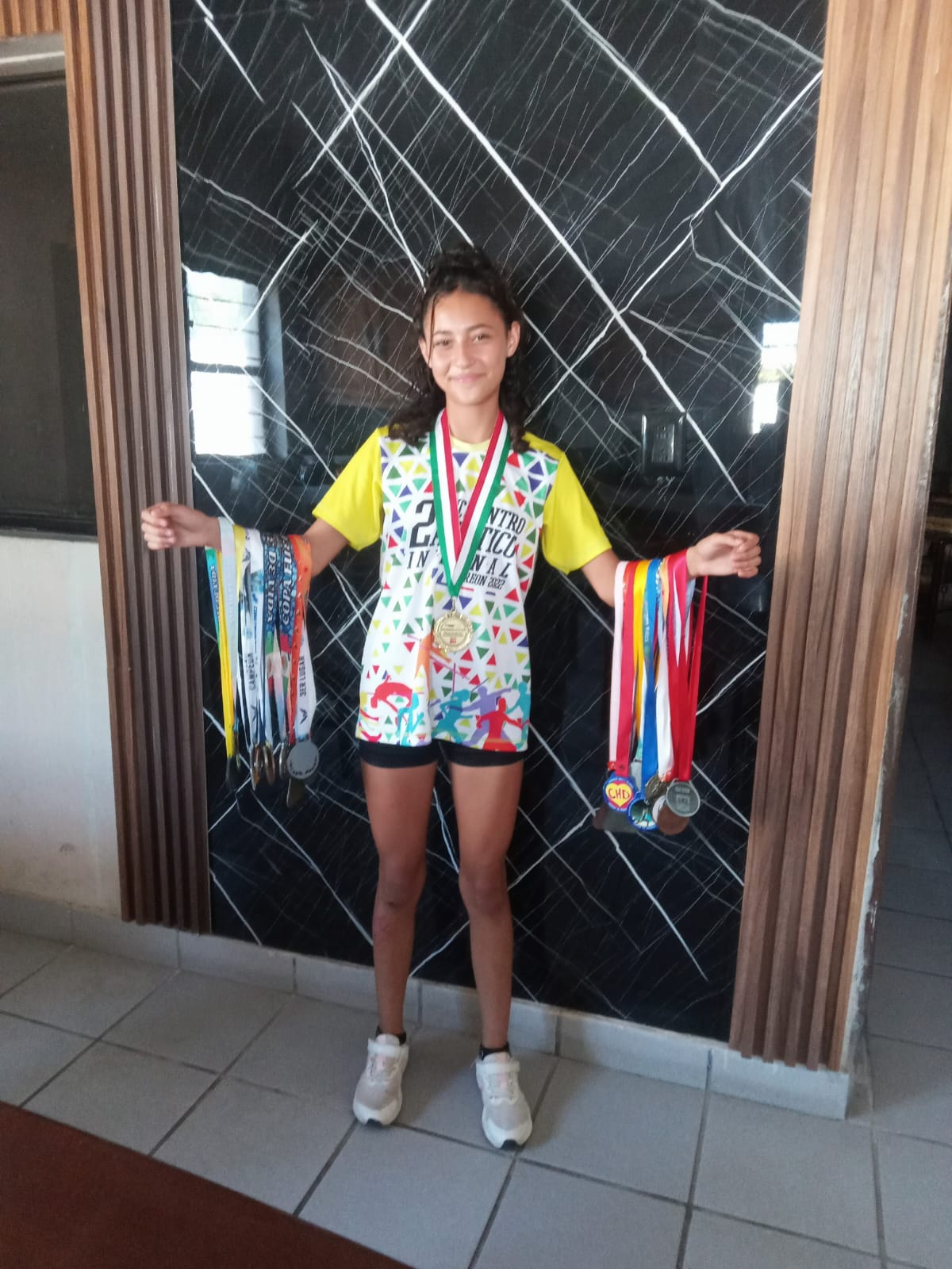 Se consolida Rubí como la nueva atleta juvenil de Cuatro Ciénegas