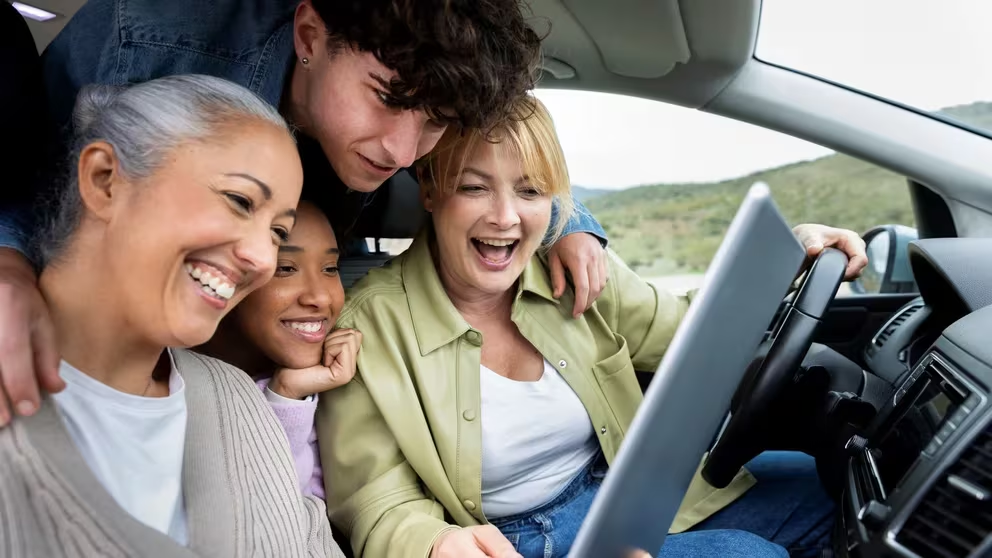 Cómo ahorrar datos móviles durante un viaje y seguir usando Spotify o Netflix