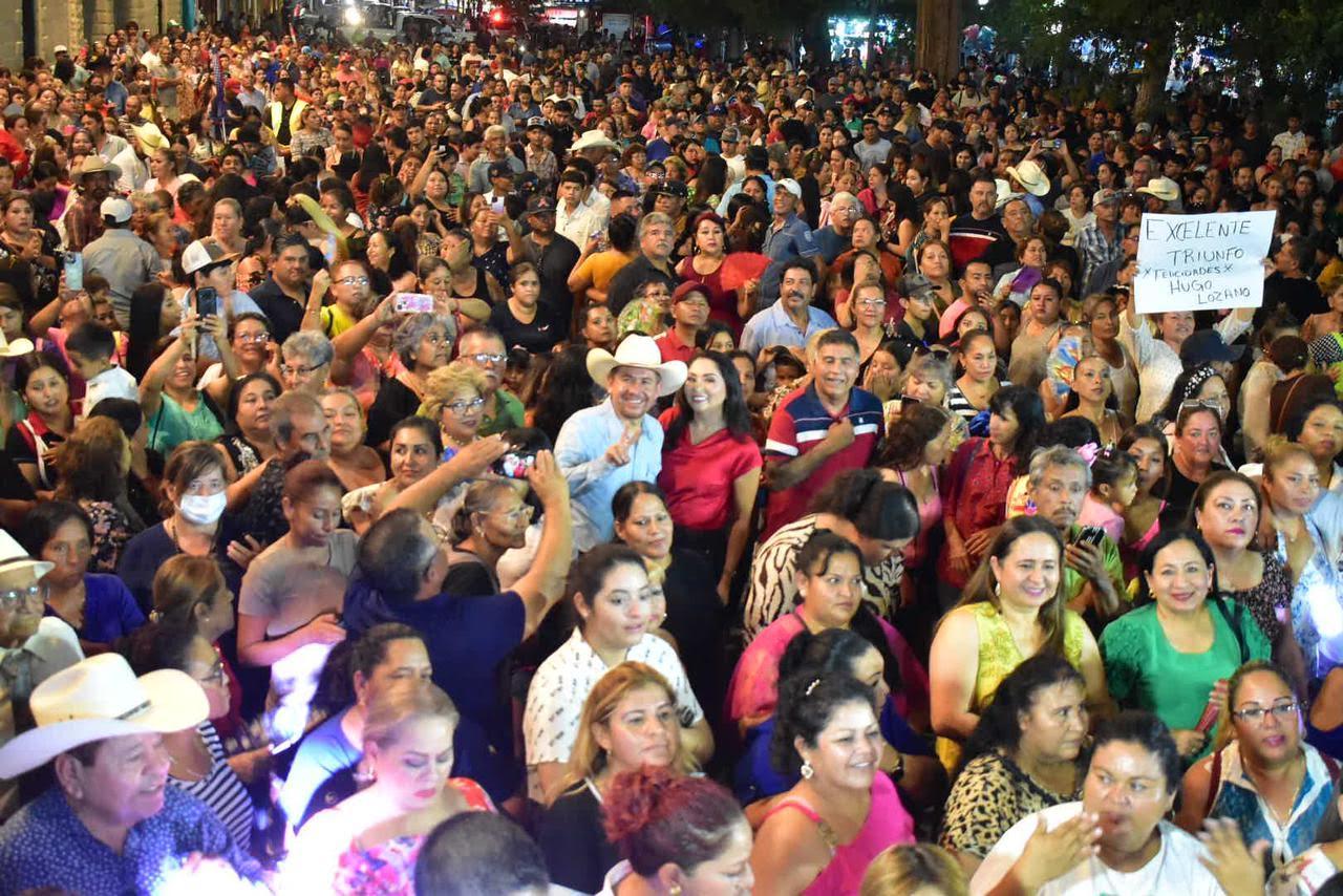 Celebran triunfo de Alianza en SB con Tropicalísimo Apache
