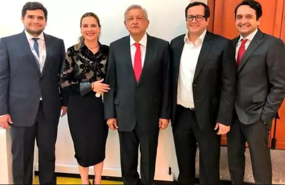 Hijos de AMLO responden a seis acusaciones en su contra