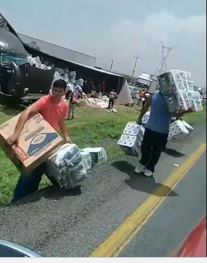 VUELCA EN LA SAL-MON CON PAPEL HIGIÉNICO