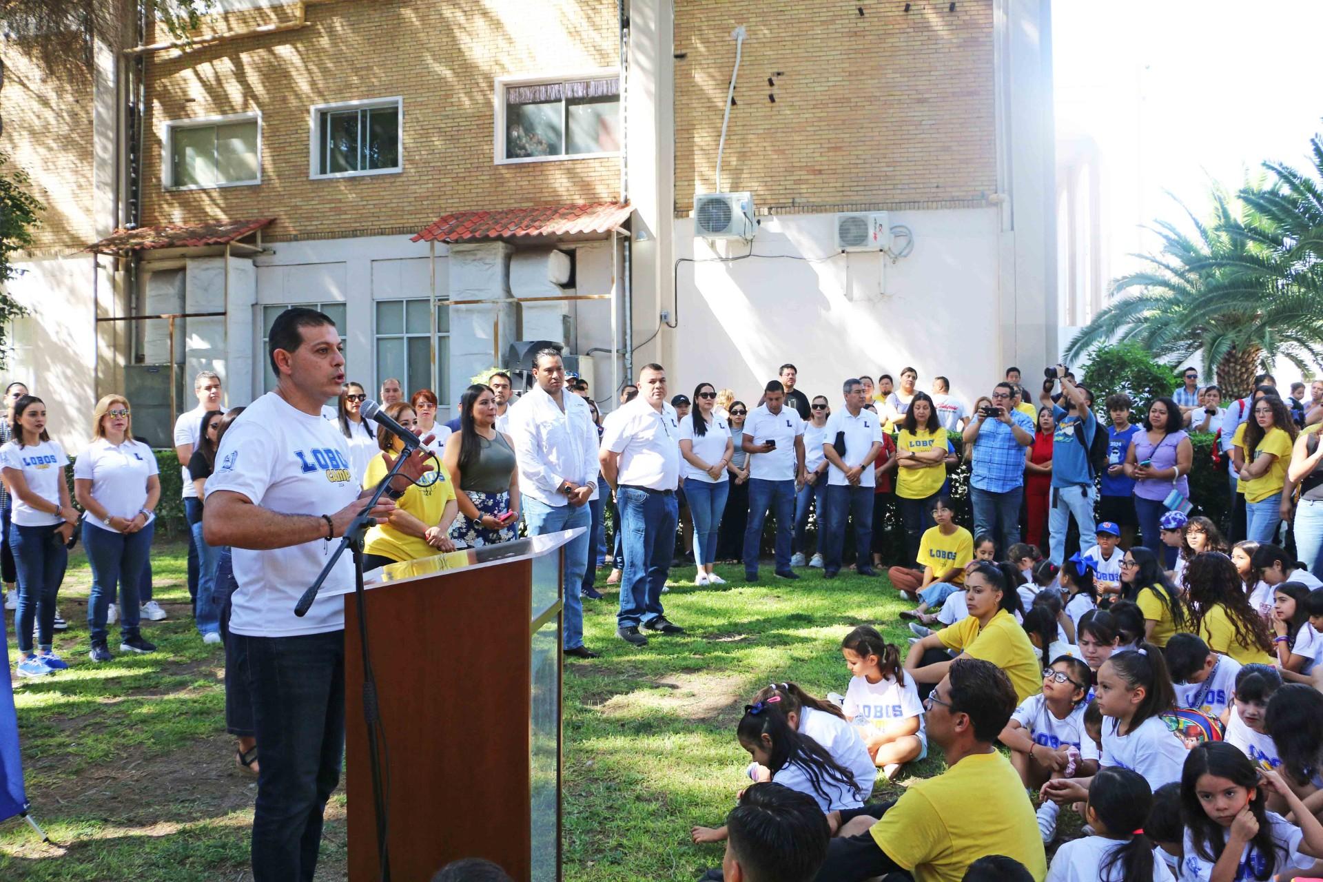 Inaugura Rector “Lobos Camp”