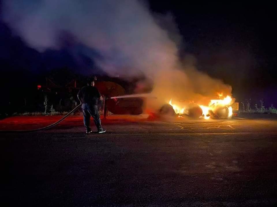Consume fuego camioneta