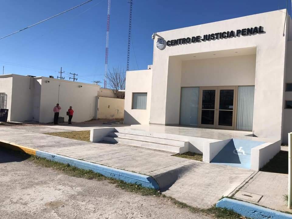 Detienen a 2 por posesión de droga