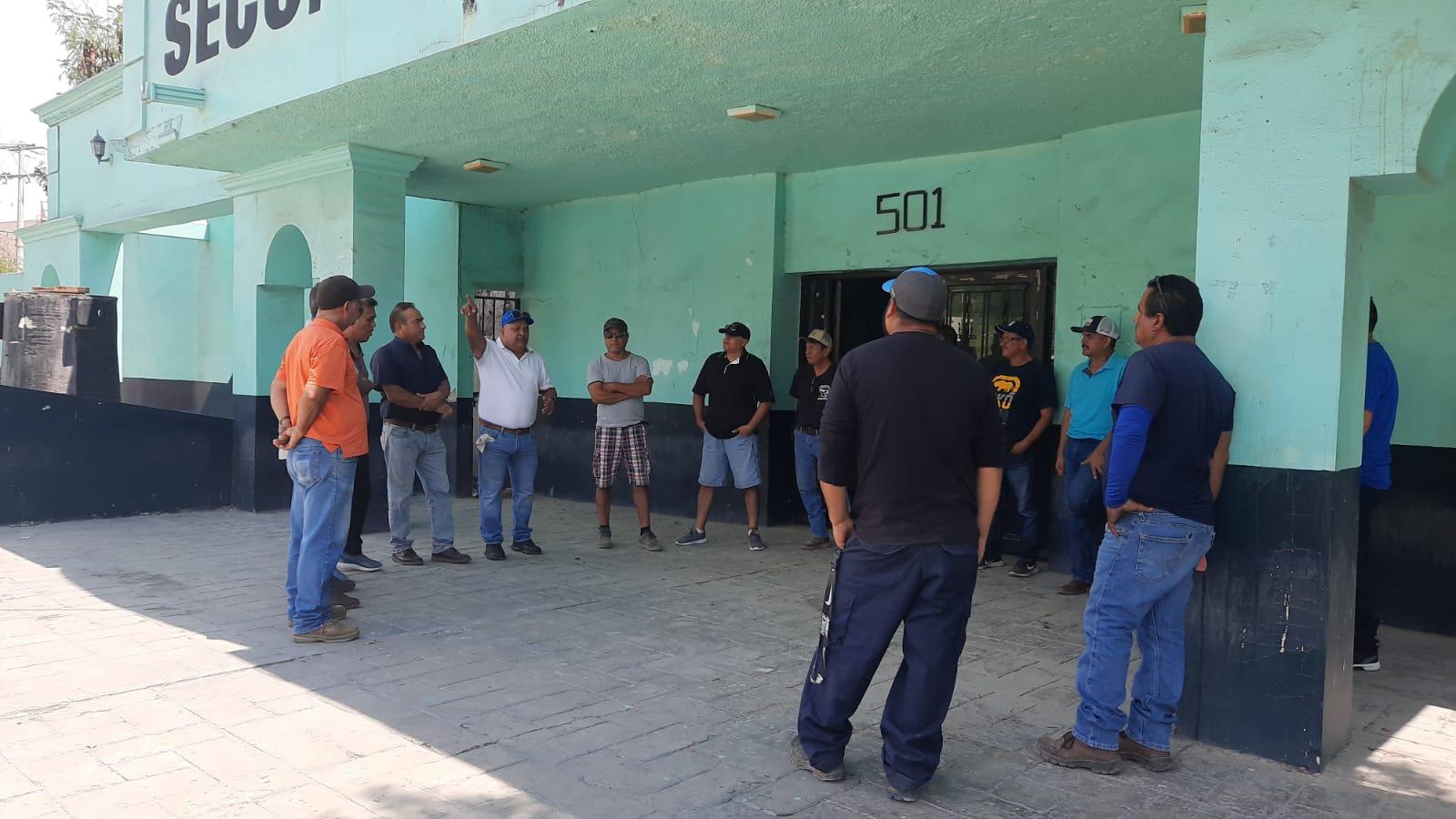 Advierte violencia en asamblea de obreros