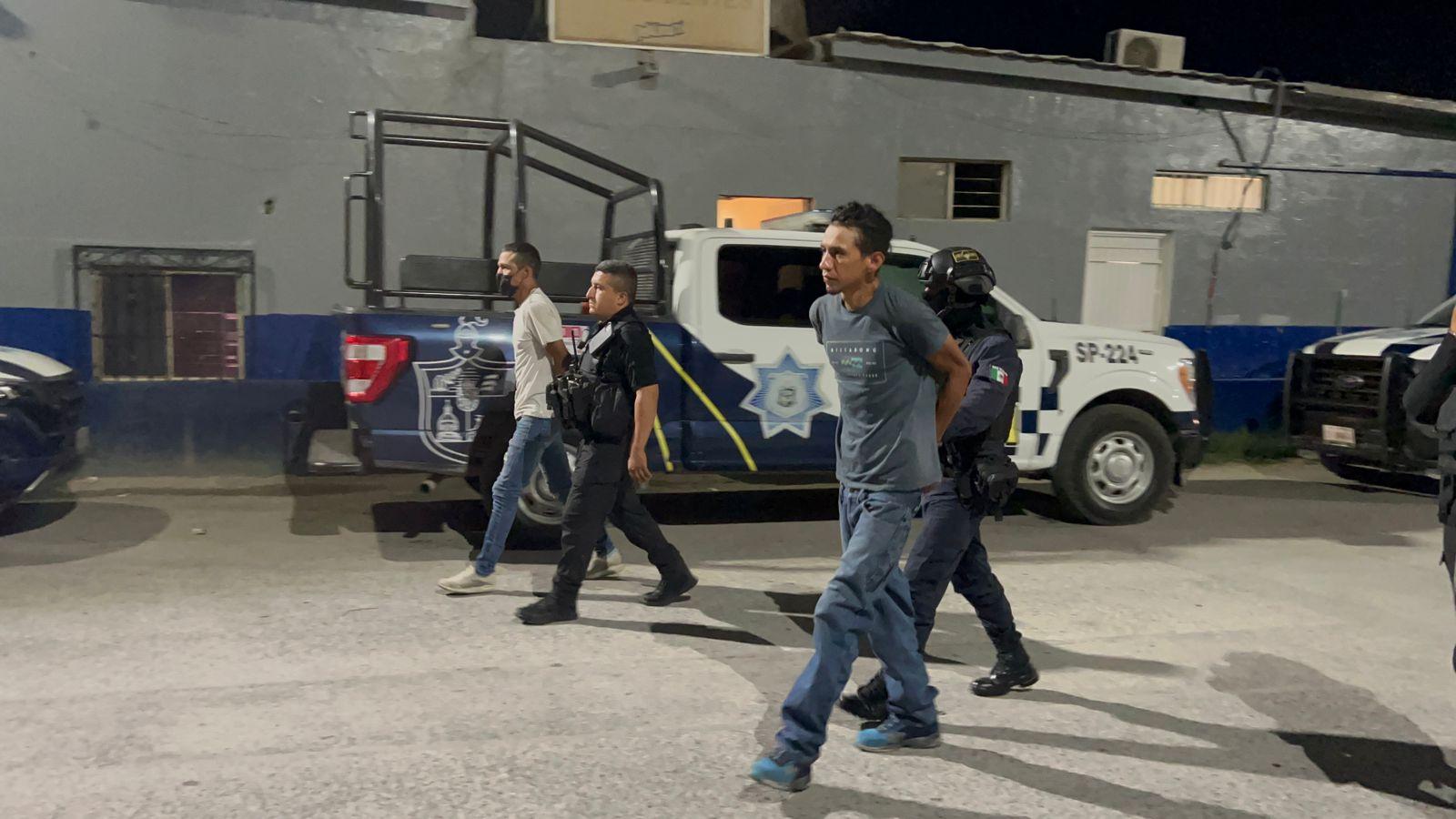 Turnan a dos sujetos reportados en riña