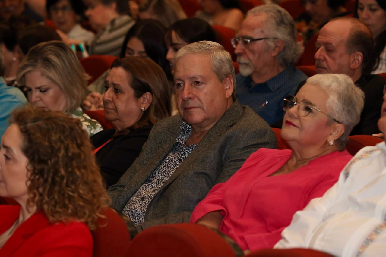 Vive Saltillo ópera y velada electrónica en eventos estelares de FINA 447