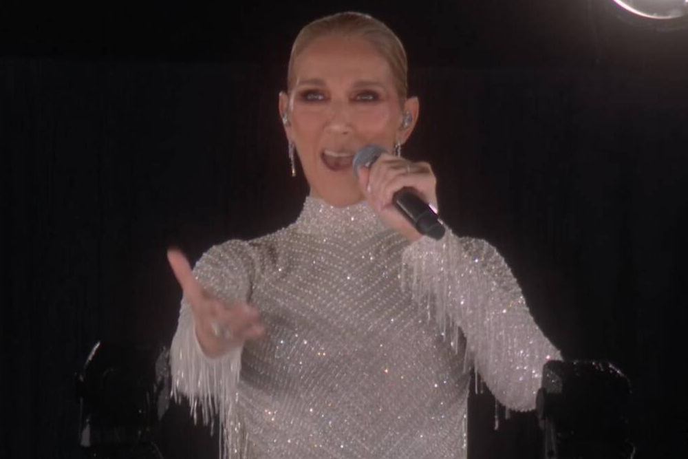 Céline Dion realiza presentación en la ceremonia de apertura de los Juegos Olímpicos