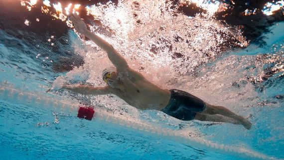 Paris 2024: Nadador Miguel de Lara, descalificado en 100m pecho